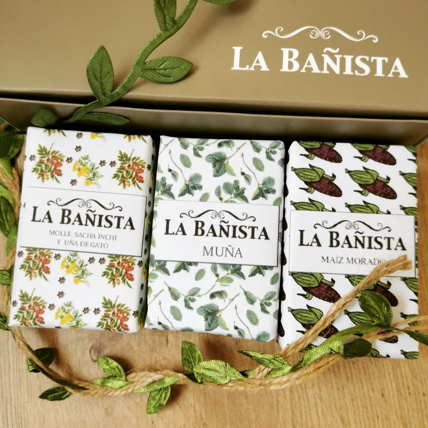 CAJA DE MINI JABONES PERUANOS